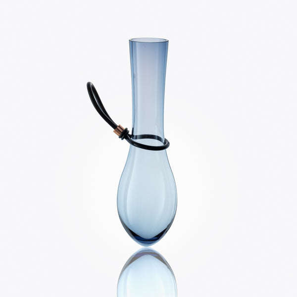 Trinity, Single, Color