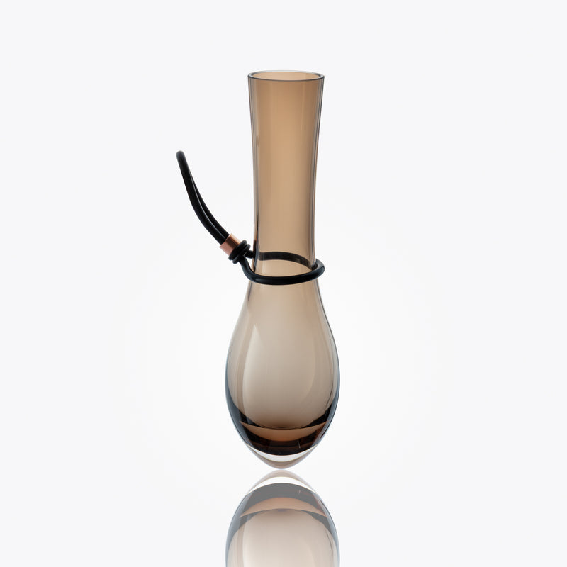 Trinity, Single, Color